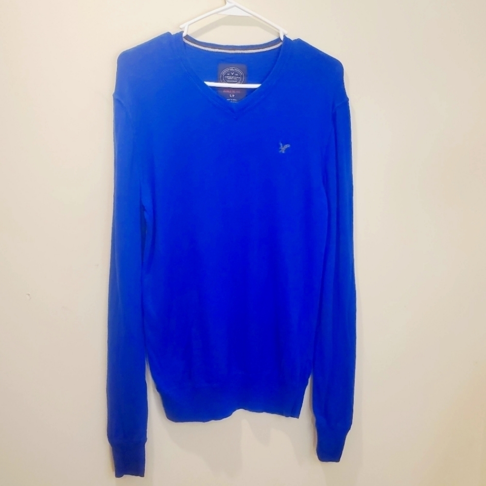 American Eagle Men's long sleeve V Neck Blue 100% cotton sweater size S